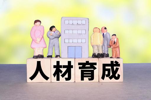 部下の育成を後回しにしないで進めるポイント３つ